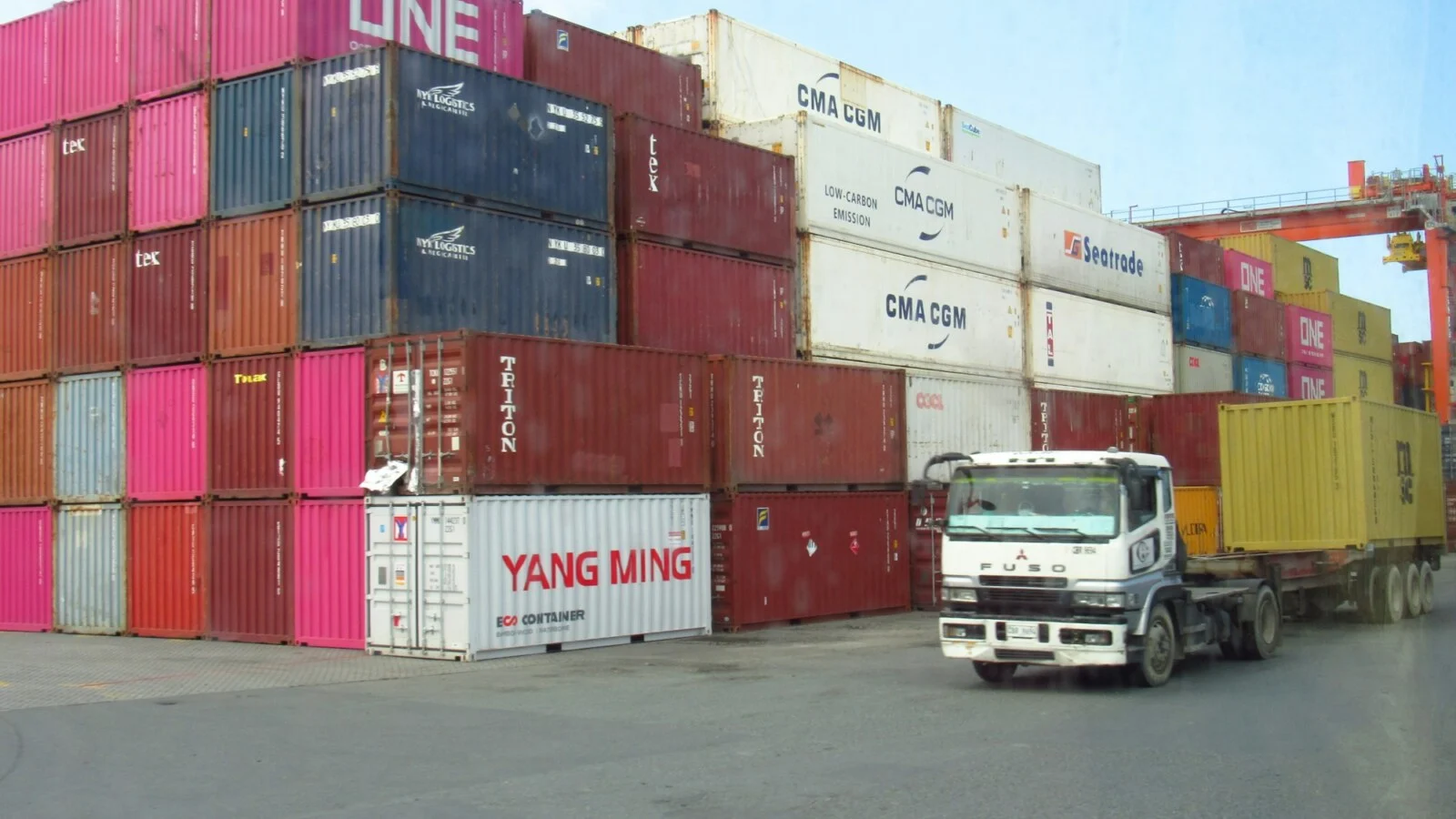 Reliable Commercial Fleet Transport in New Westminster