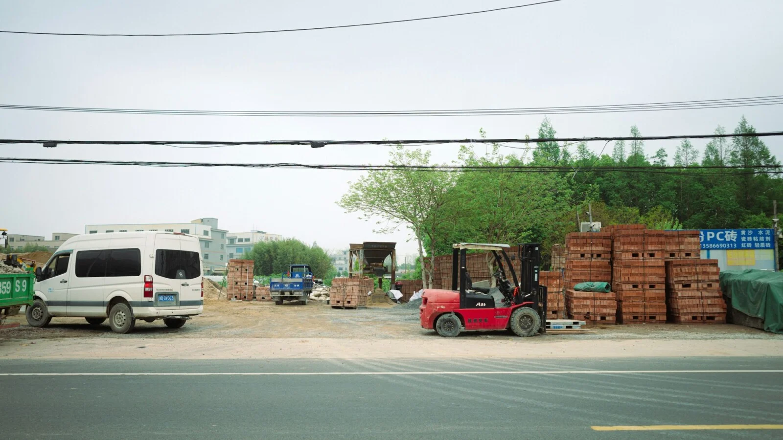 Move Your Forklift Where the Job Takes You